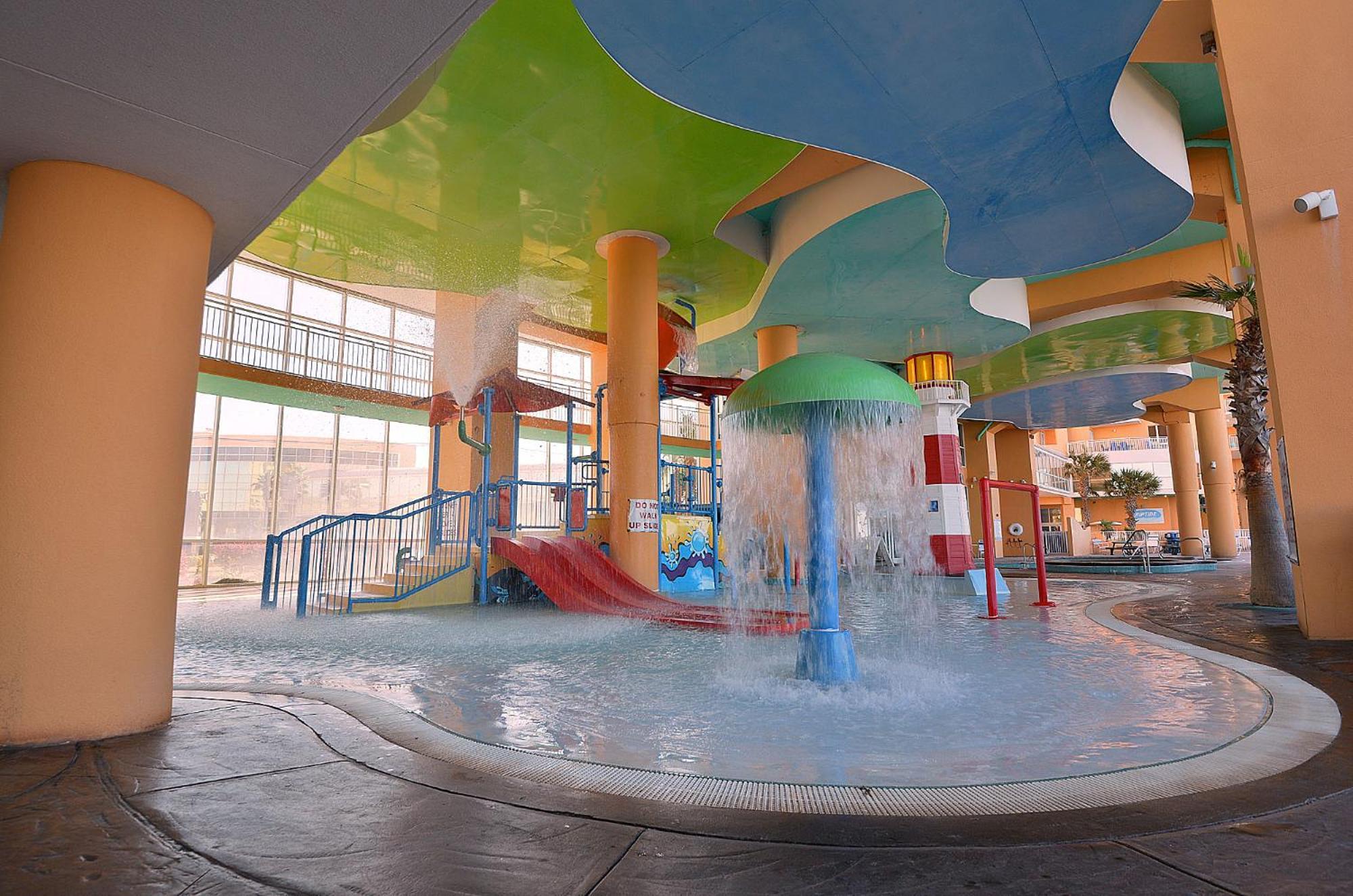 Beachfront Oasis At Splash Resort And Condos Panama City Beach Exterior photo