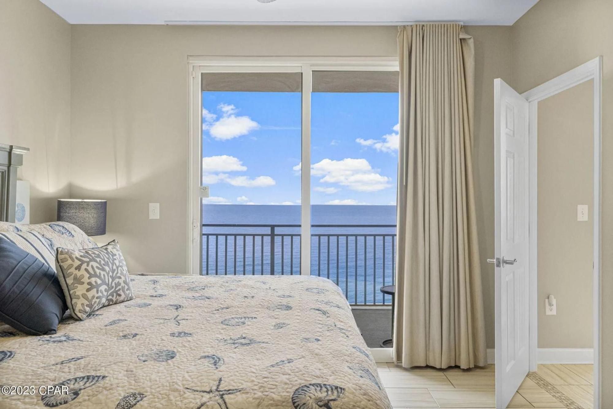 Beachfront Oasis At Splash Resort And Condos Panama City Beach Exterior photo